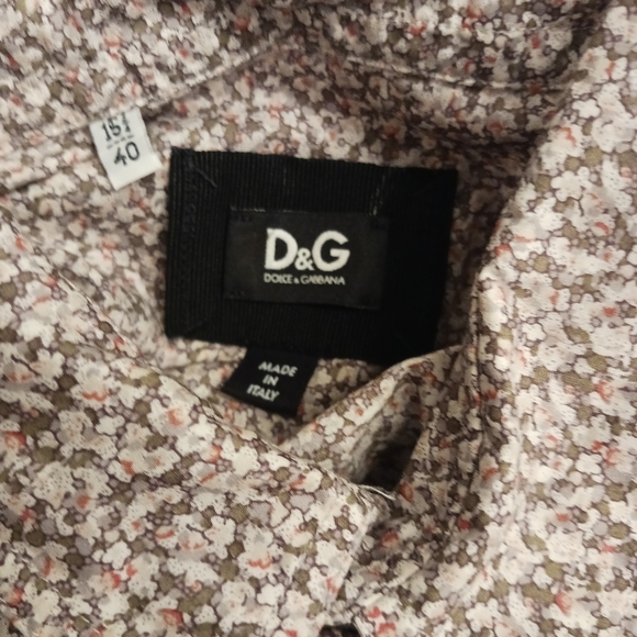 Dolce & gabbana button shirt. - Picture 8 of 8